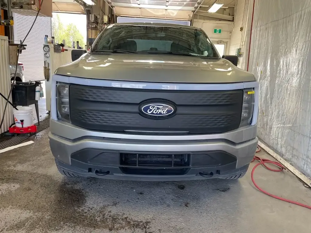 Ford F-150 Lightning 2024 photo 5