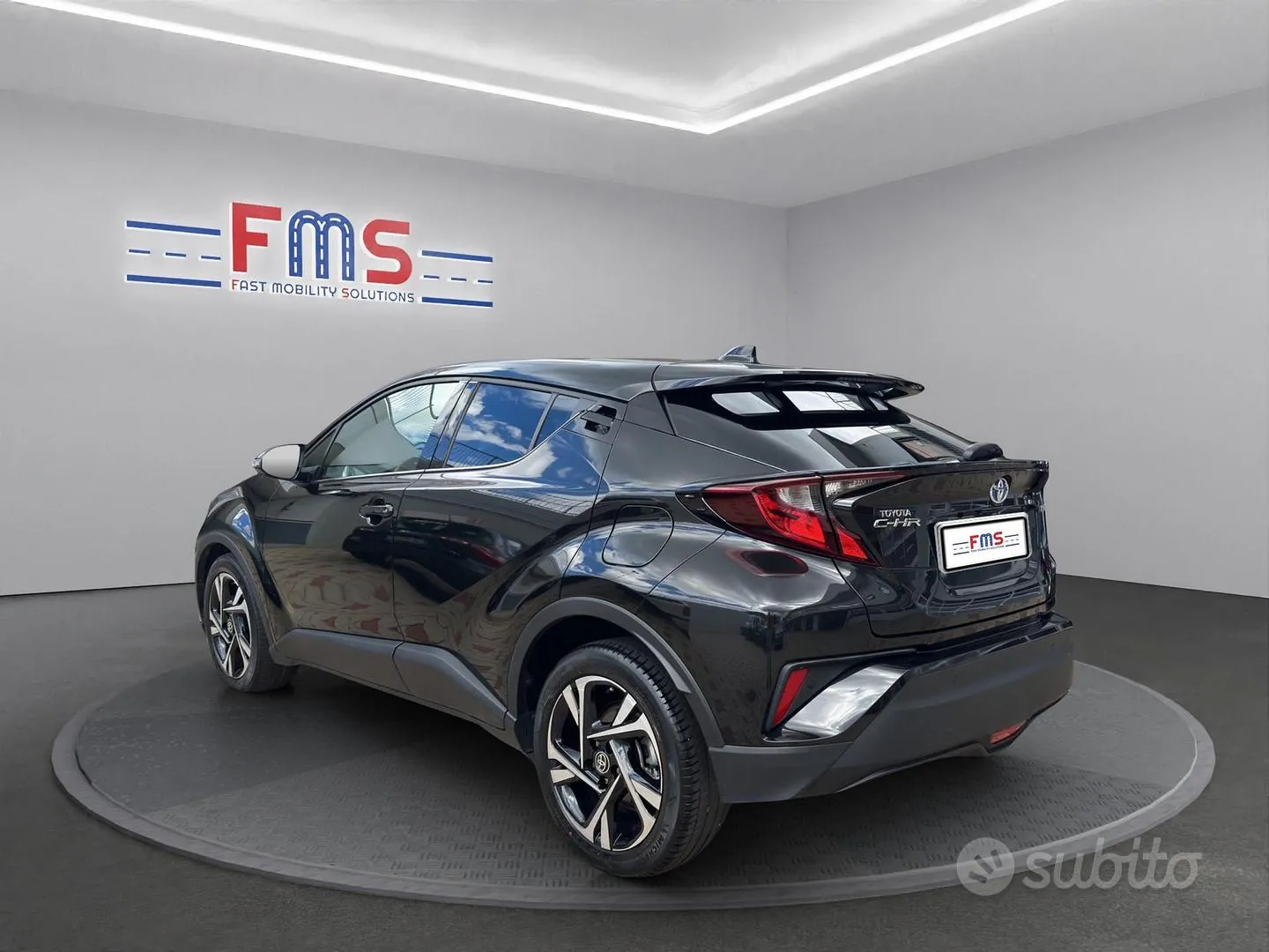 Toyota C-Hr 2023 photo 3