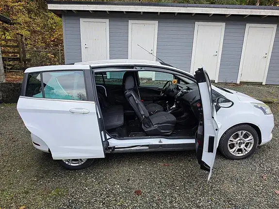 Ford B-Max 2013 photo 3
