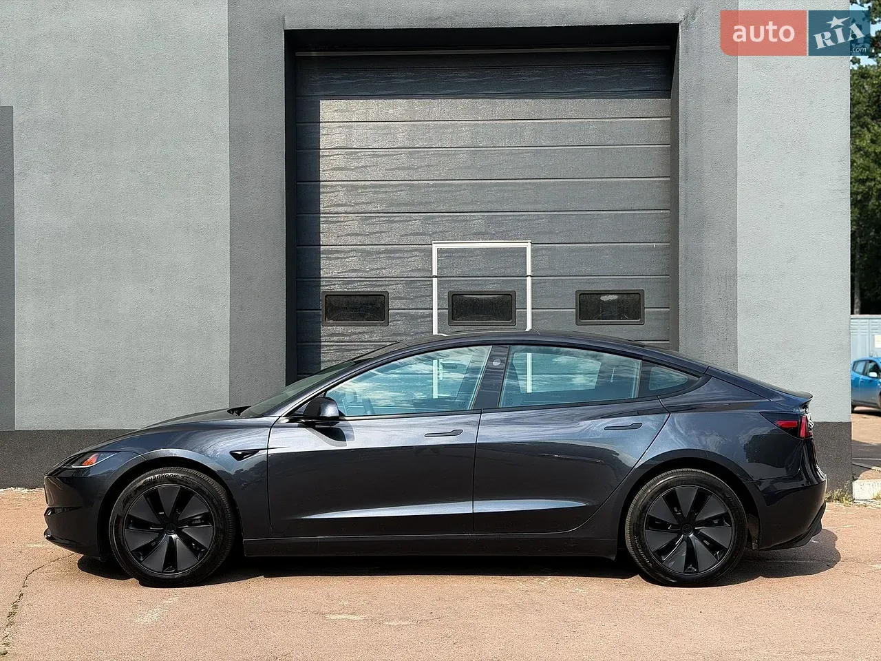 Tesla Model 3 2024 photo 5