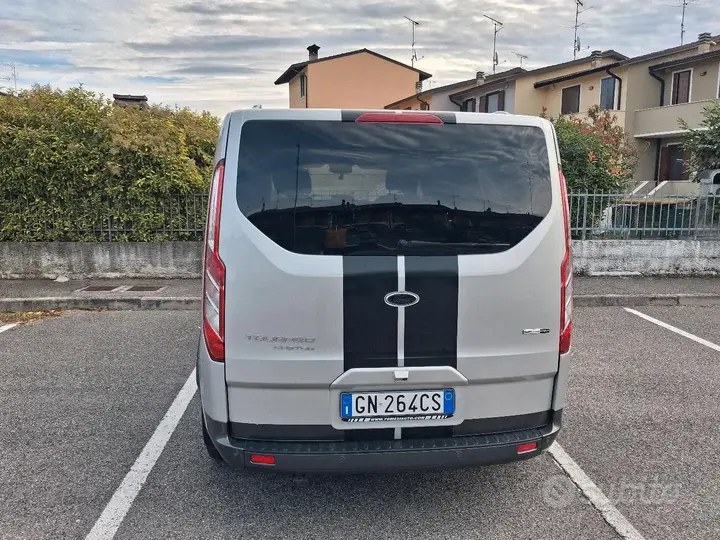 Ford Tourneo Custom 2023 photo 3