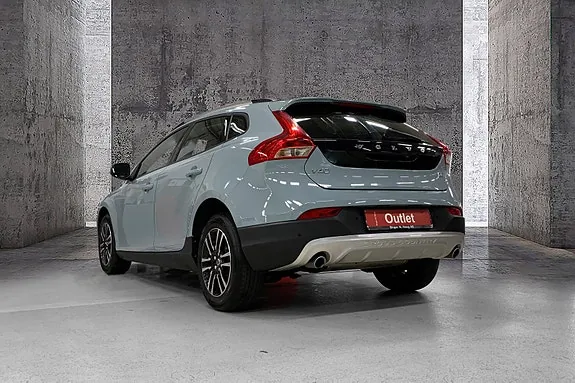 Volvo V40 Cross Country 2019 photo 3