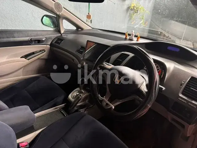 Honda Civic 2010 photo 3