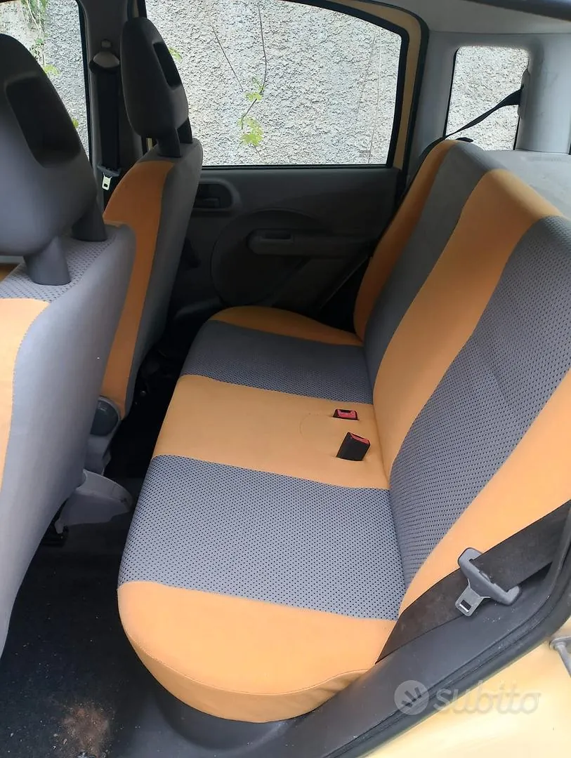 Fiat Panda 2006 photo 4