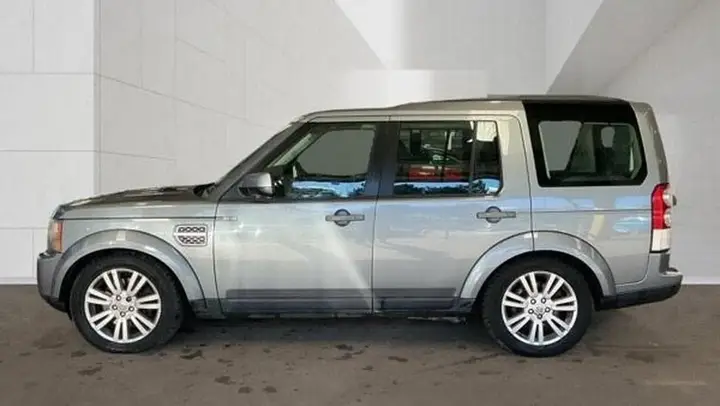 Land Rover Discovery 4 2012 photo 4