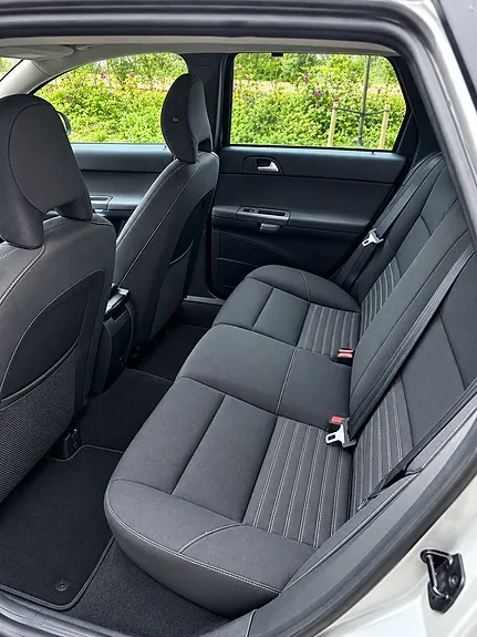 Volvo V50 2010 photo 3