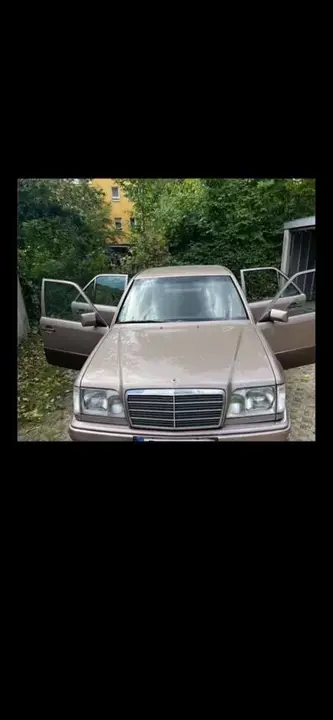Mercedes-Benz W124