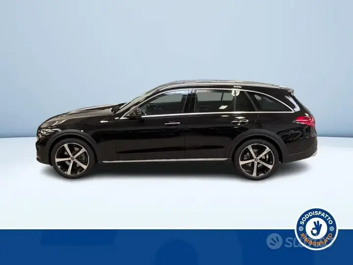 Mercedes-Benz ClaسسSe C 2026 photo 5