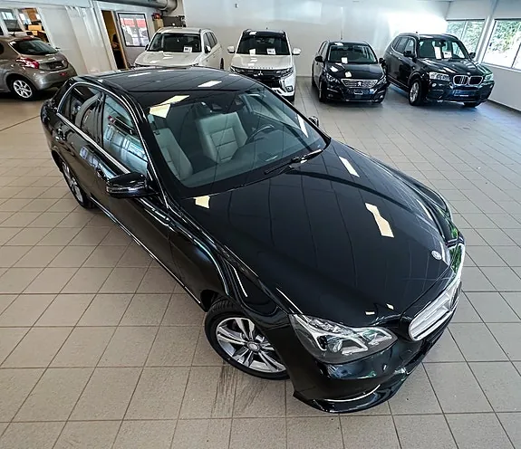 Mercedes-Benz E-Class 2016 photo 2