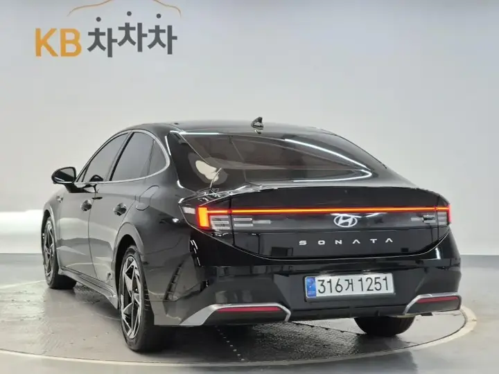 Hyundai Sonata 2024 photo 2
