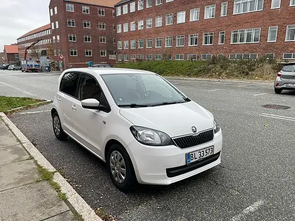 Skoda Citigo 2013 photo 2