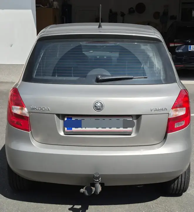 Skoda Fabia 2014 photo 2