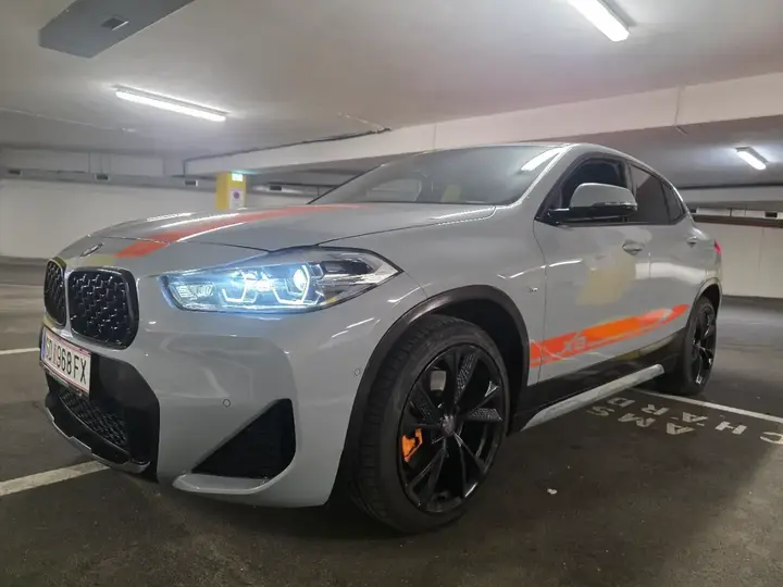 BMW X2