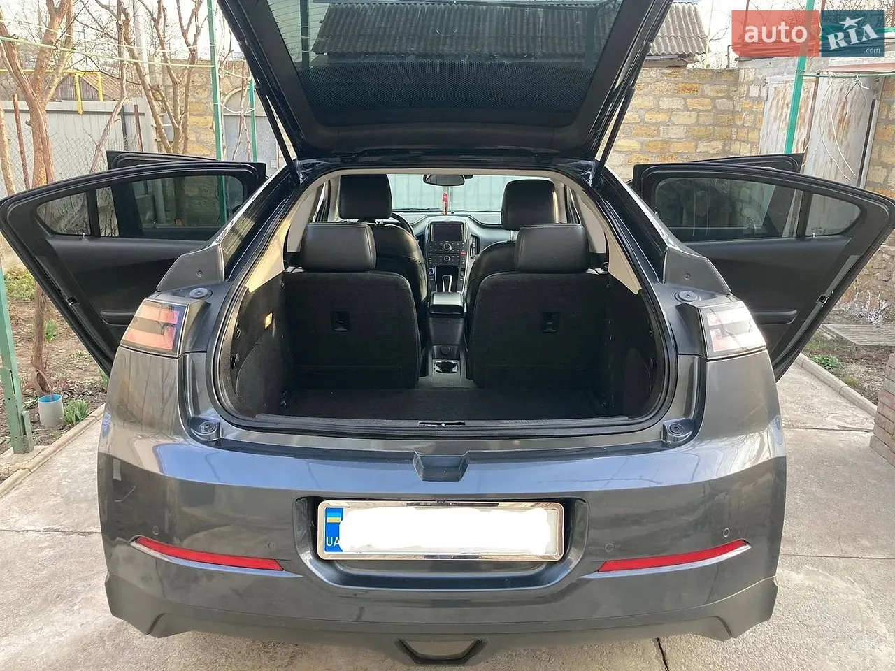 Chevrolet Volt 2011 photo 3