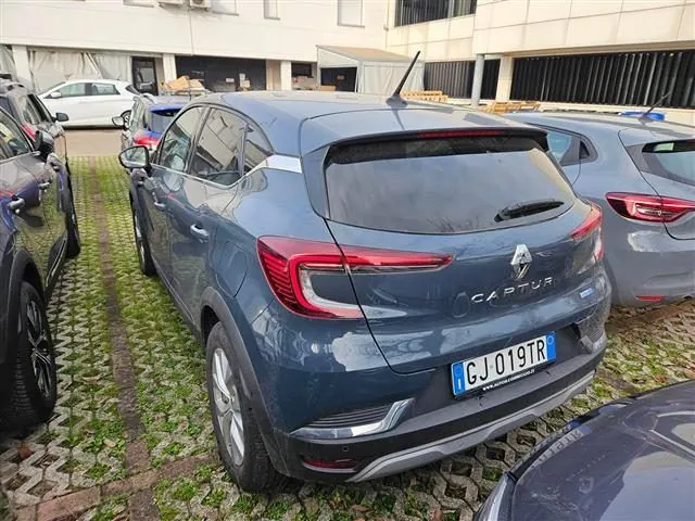 Renault Captur 2022 photo 4