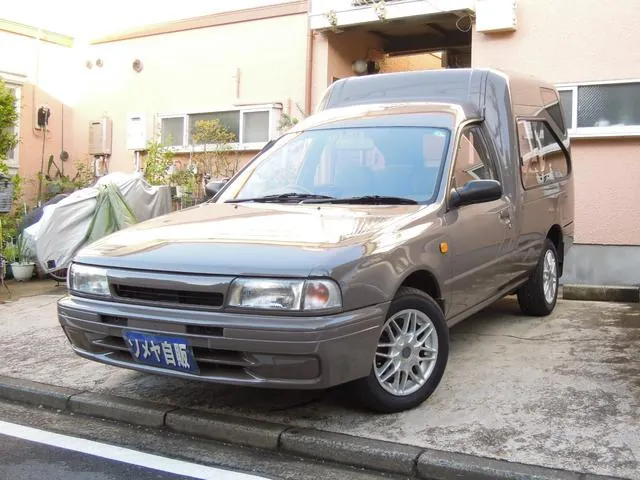 Nissan Ad Max Wagon