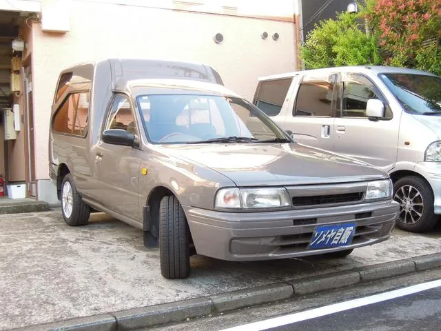 Nissan Ad Max Wagon 1993 photo 4