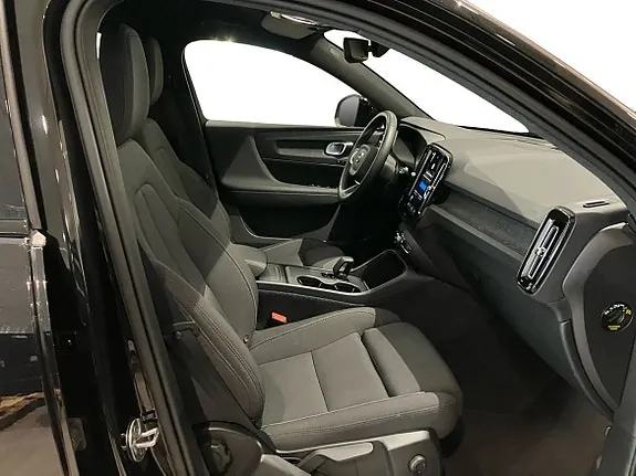 Volvo Ex40 2025 photo 5
