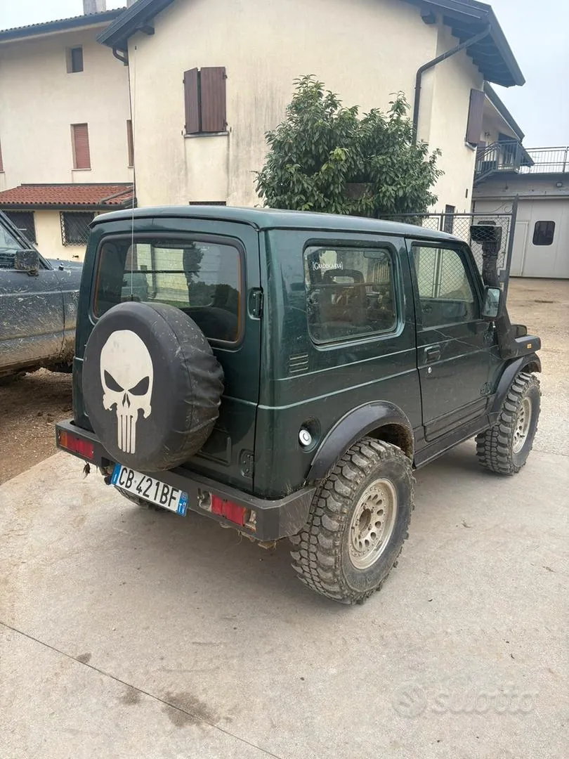 Suzuki Samurai 2002 photo 4