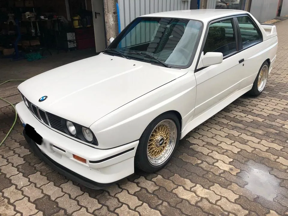 BMW E30 M3
