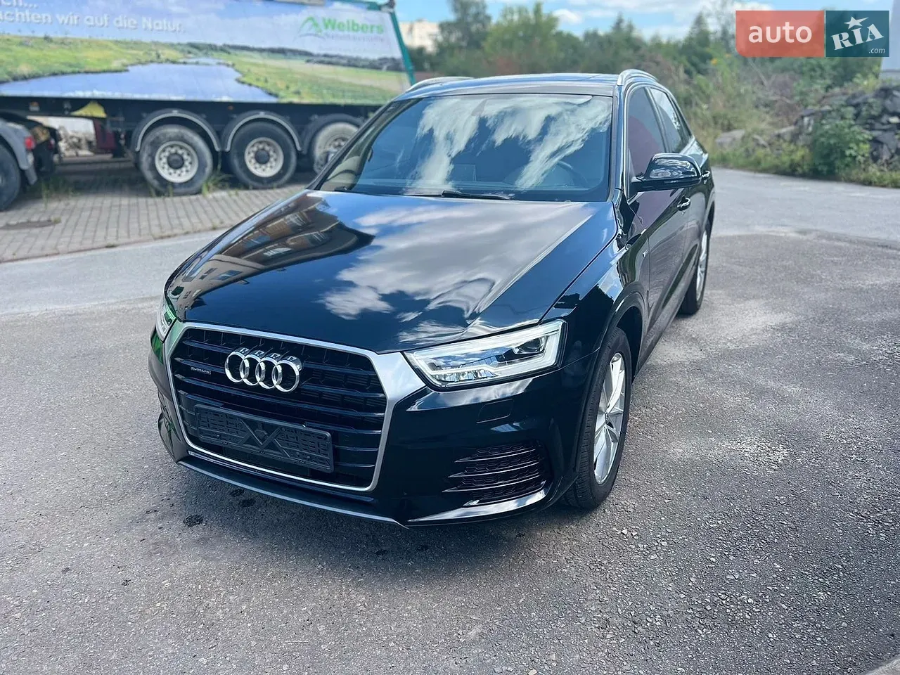 Audi Q3 2018 photo 5