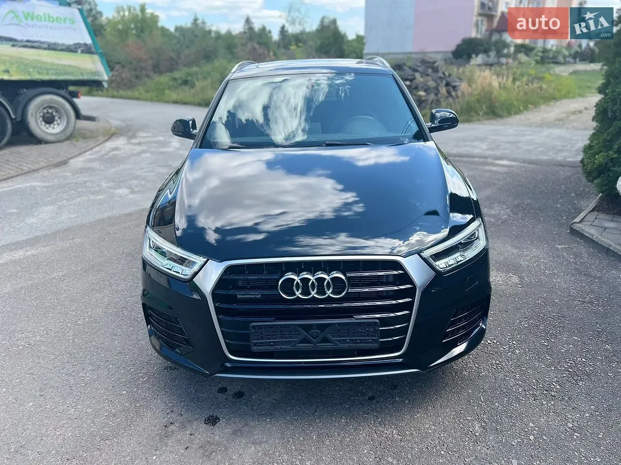 Audi Q3 2018 photo 4