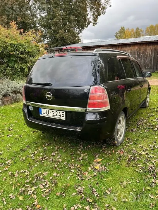 Opel Zafira 2006 photo 2