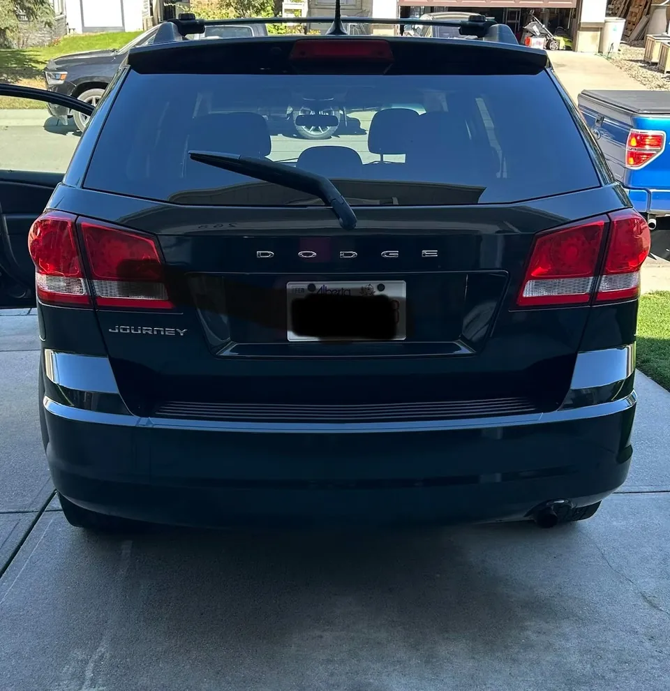 Dodge Journey 2012 photo 3
