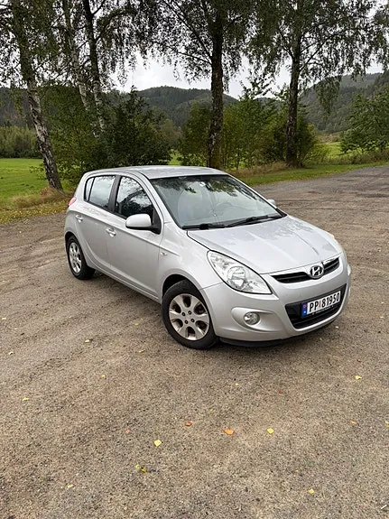 Hyundai I20
