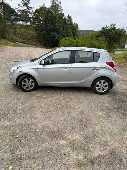 Hyundai I20 2009 photo 3