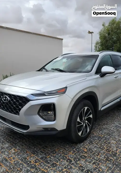 Hyundai Santa Fe 2019 photo 3