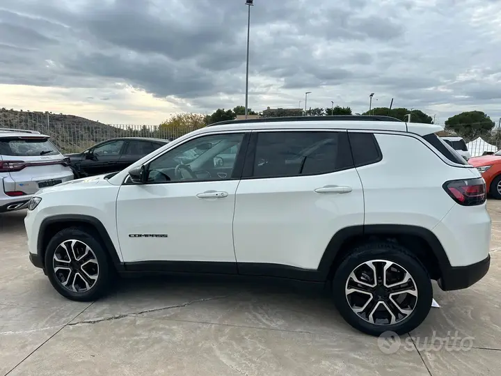 Jeep Compass 2023 photo 3