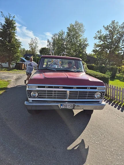 Ford F-100 1974 photo 3