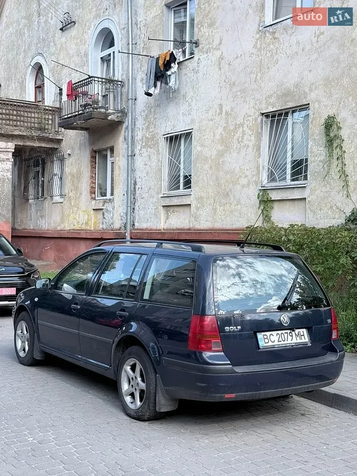 Volkswagen Golf 2000 photo 2