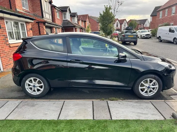 Ford Fiesta 2018 photo 5
