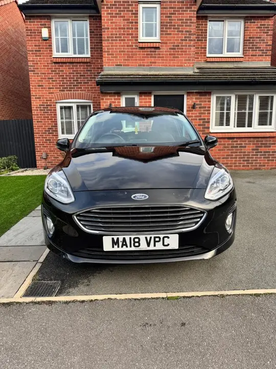 Ford Fiesta 2018 photo 2