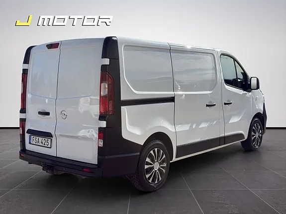 Opel Vivaro 2015 photo 4