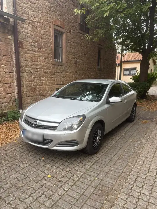 Opel Astra H