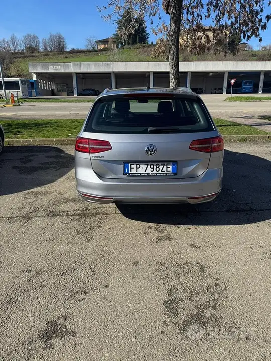 Volkswagen Passat 2018 photo 4