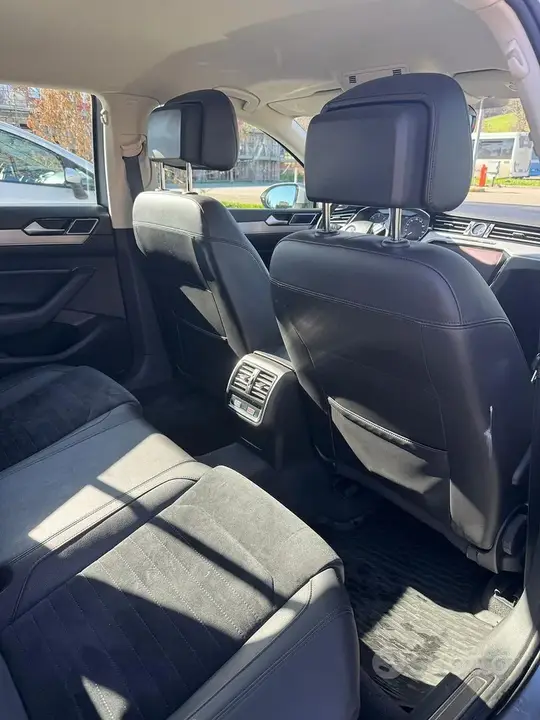 Volkswagen Passat 2018 photo 5