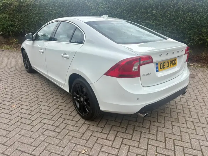 Volvo S60 2013 photo 5