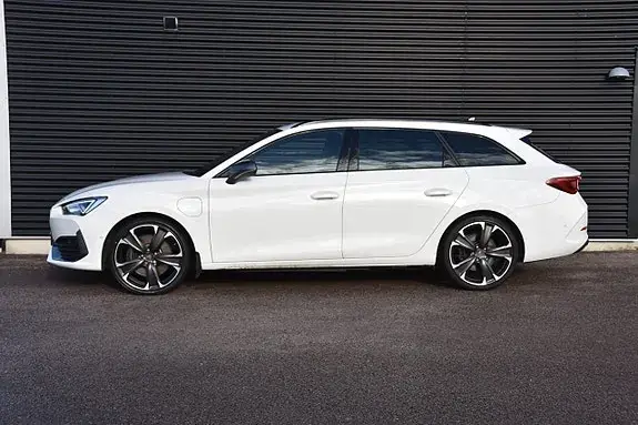Cupra Leon 2024 photo 3