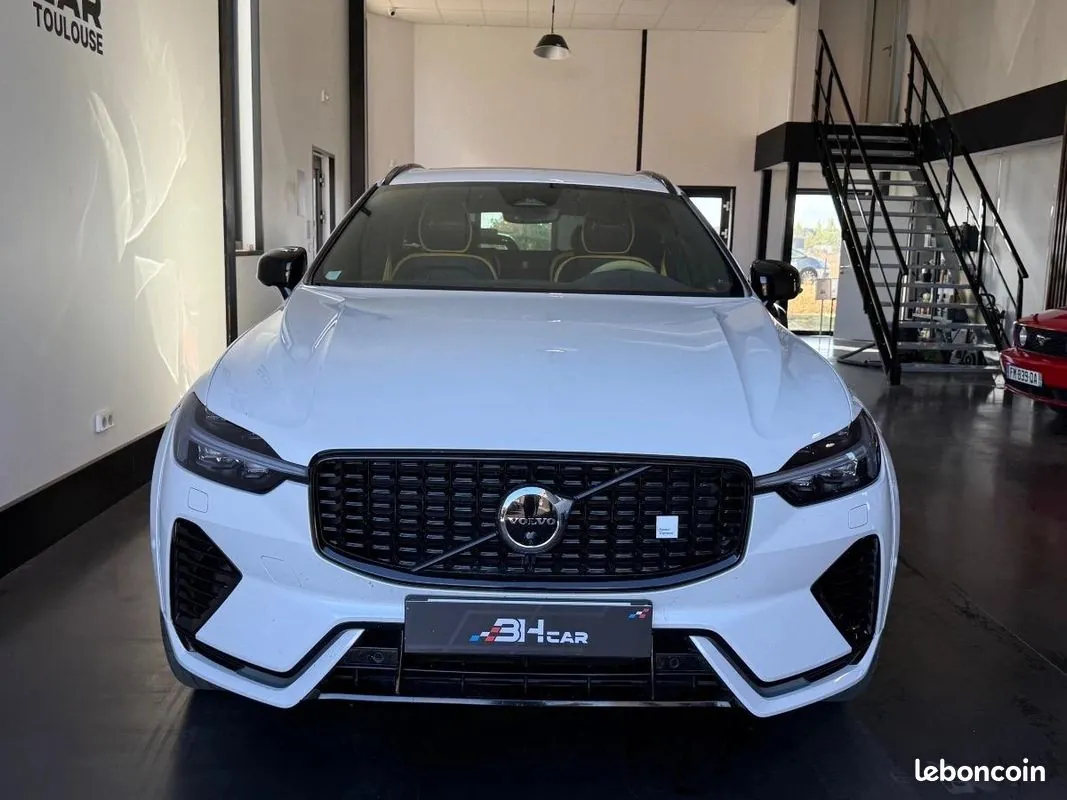 Volvo Xc60 2022 photo 2