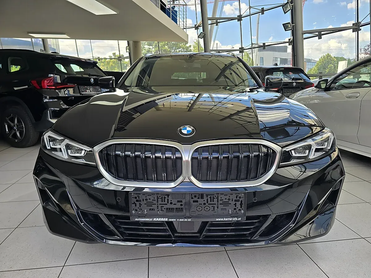 BMW 3 Series 2024 photo 3