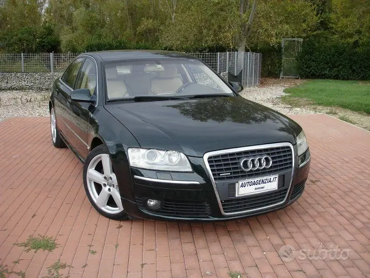 Audi A8 2006 photo 2