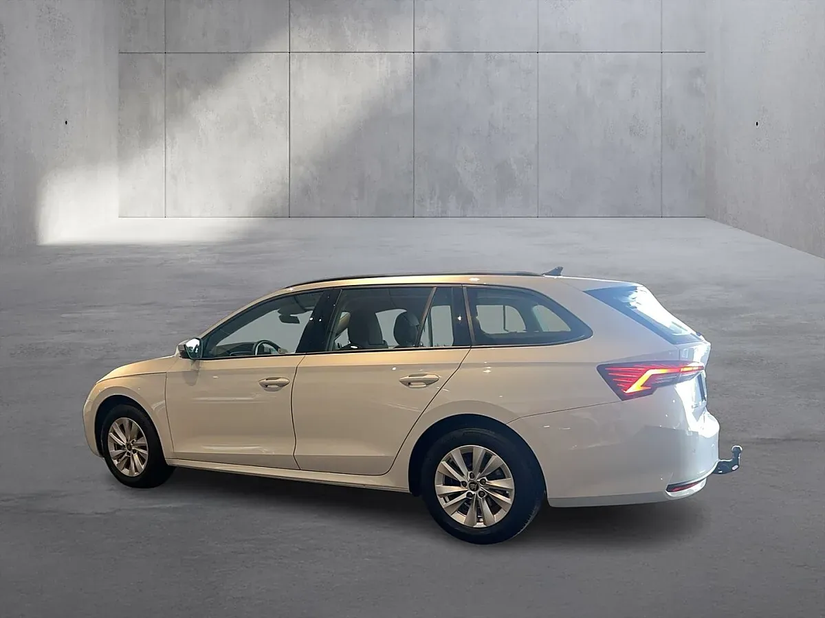 Skoda Octavia 2025 photo 3