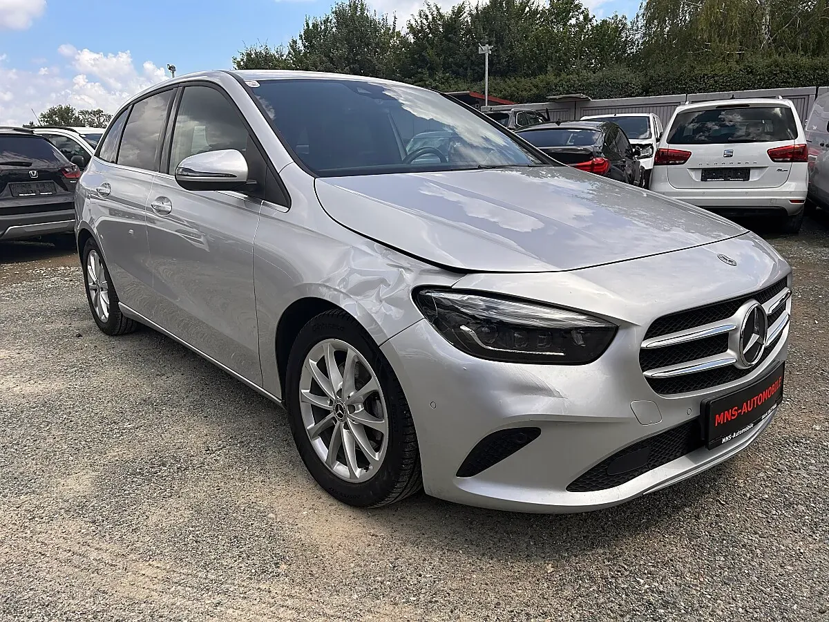 Mercedes-Benz B-Class 2020 photo 3