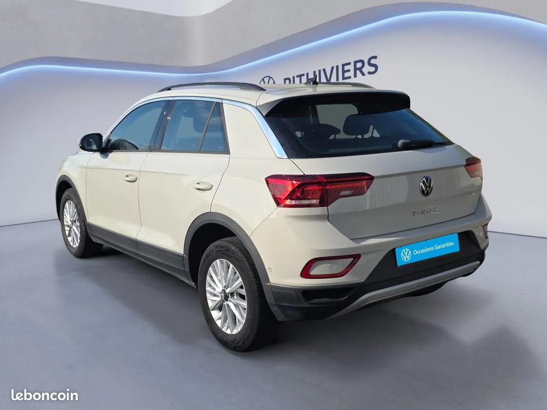 Volkswagen T-Roc 2022 photo 3