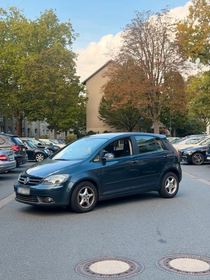 Volkswagen Golf V