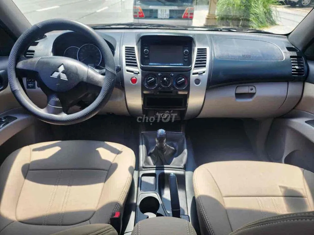 Mitsubishi Pajero Sport 2016 photo 4